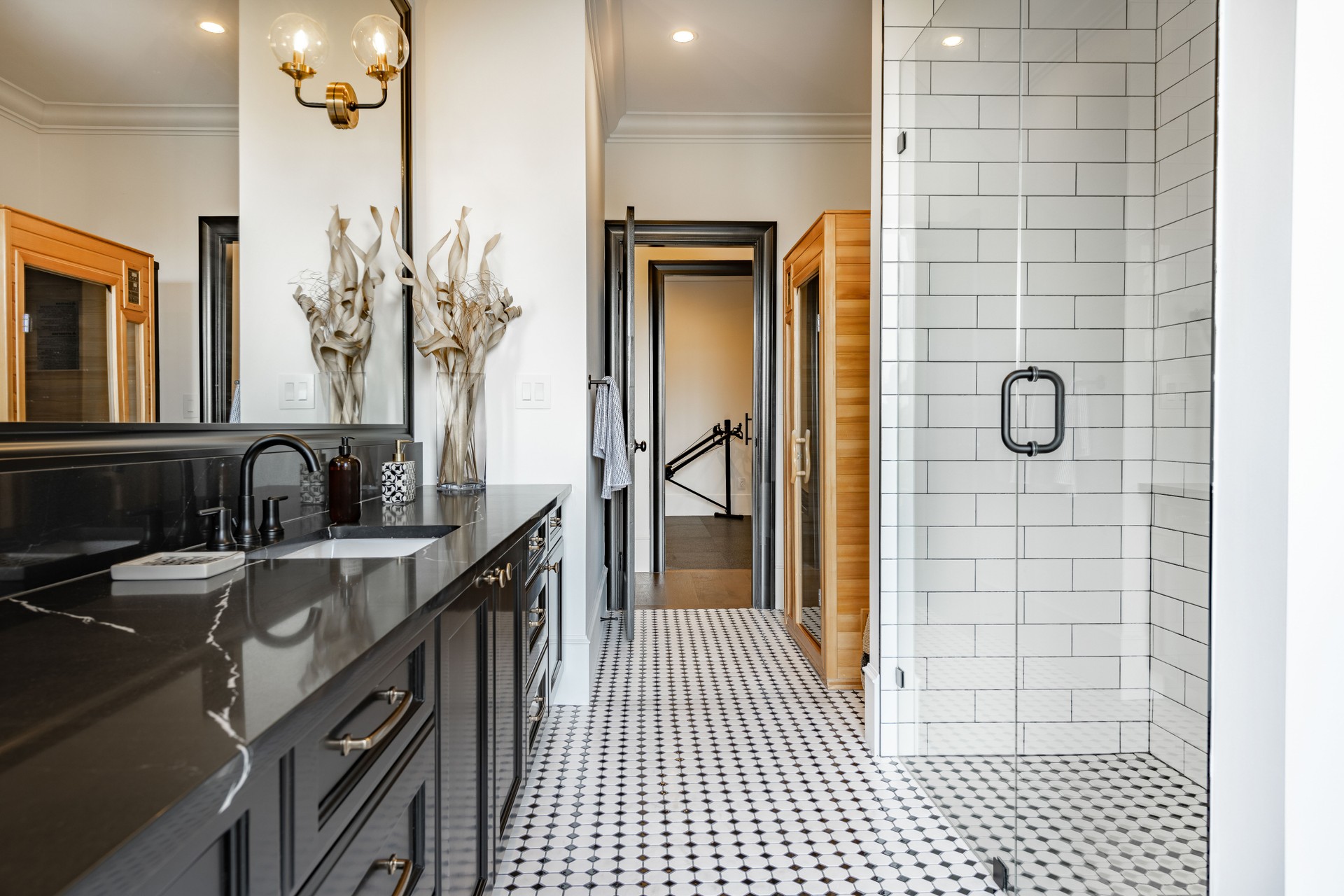 Large luxurious bathroom interior